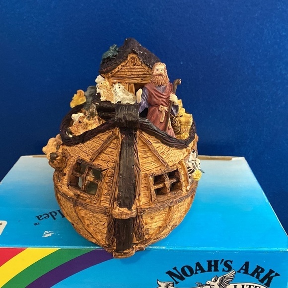 Adorable Vintage New in Box Kirklands Great Western Trading Noah’s Ark Nite Lite - Picture 3 of 4